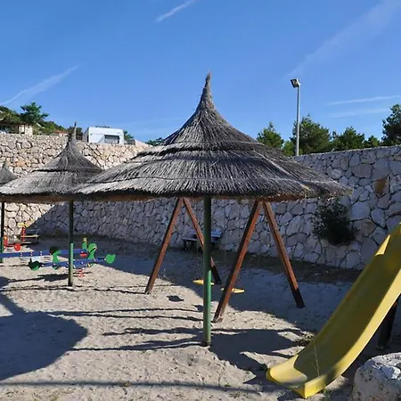 Campsite Beautiful Stacaravan In 5*